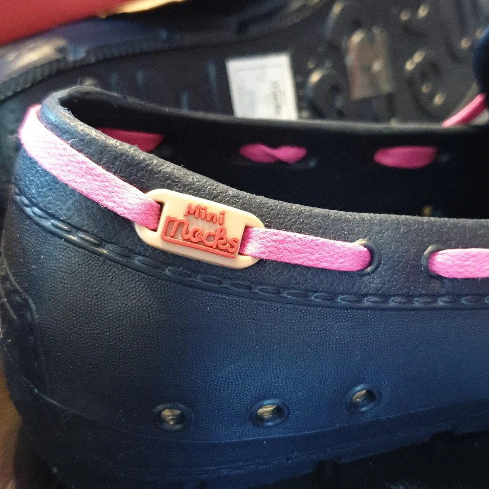 NWT Kids town & beach mocassins water shoes (plastic, drain holes) junior size 3 - Picture 12 of 14